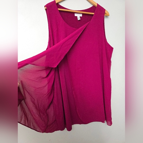 Susan Graver Liquid Knit Top Tank Flowy Burgandy Stretch Sleeveless Woman 2X - Picture 3 of 10